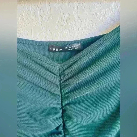 SHEIN Body Con Off-the-Shoulder Ruched Green Dress Size: Large - Picture 4 of 4